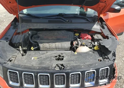 2019 Jeep Compass Sport из США, поврежденный, VIN 3C4NJCAB5KT676552